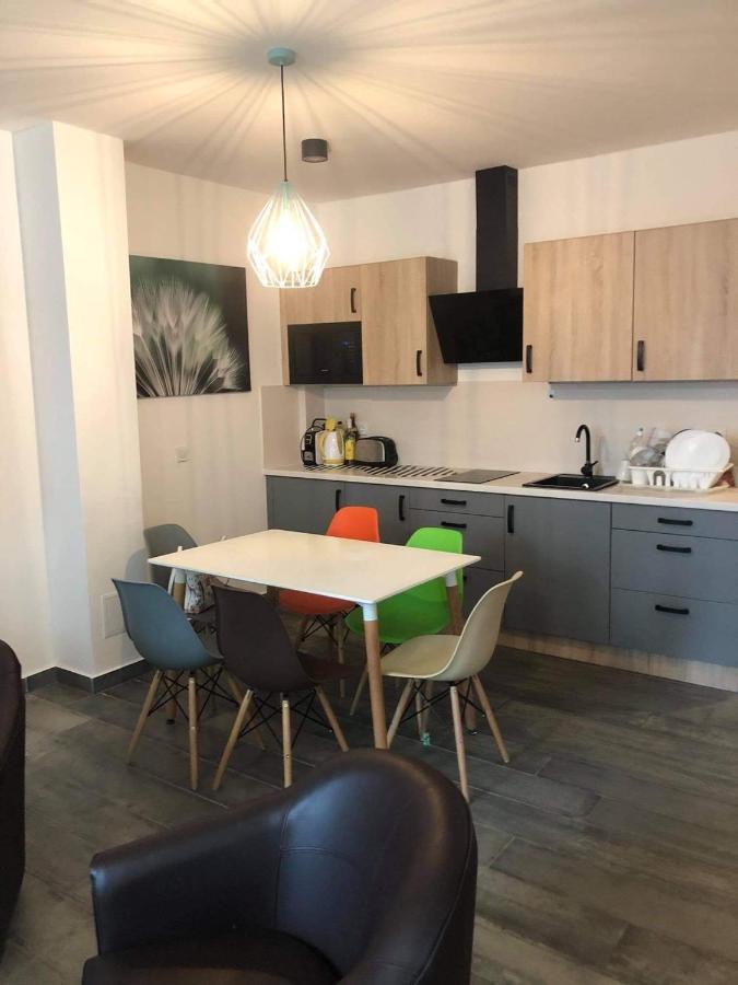 Lido Nappali + 3 Halo Apartman Balatonlelle Zewnętrze zdjęcie